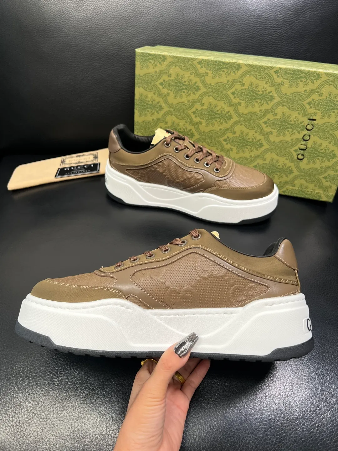 Men's shoes 💰840 Gucci high quality top crafts Gucci counter new original factory configuration, imported cowhide fabric from Italy, imported cowhide lining, breathable and comfortable, sole: original factory special supply original sole super comfortable, original factory and single goods, welcome to compare, code number 38-44 (customized 45 46)